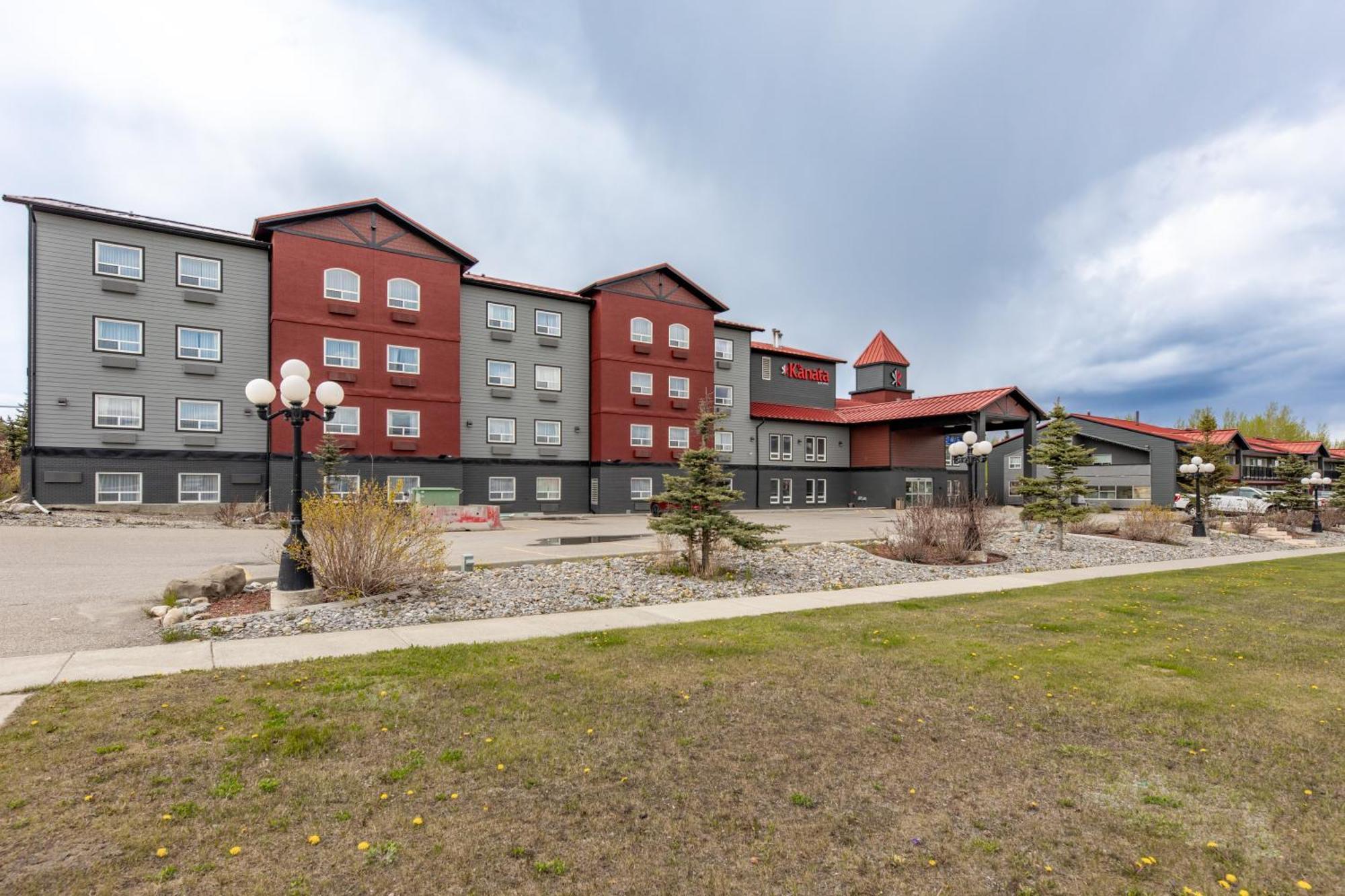 The Kanata By Bcminns - Hinton Exteriör bild